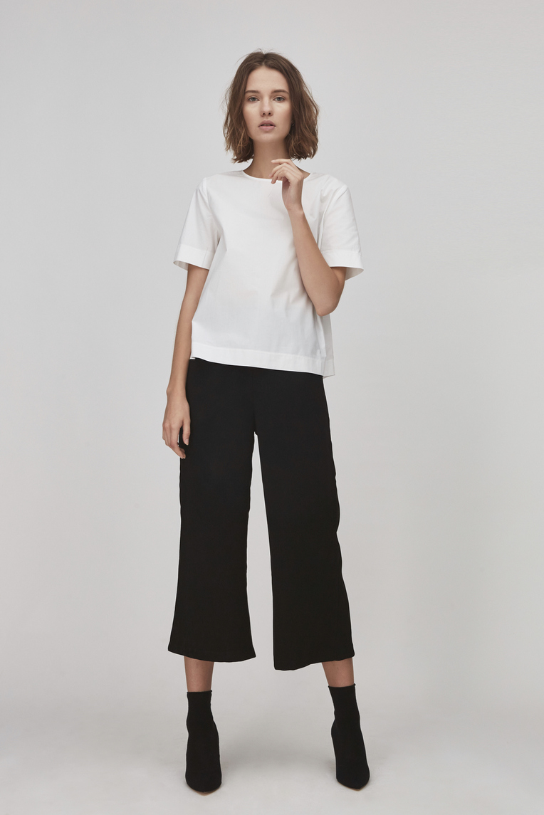 Crepe High-Waisted Pants
