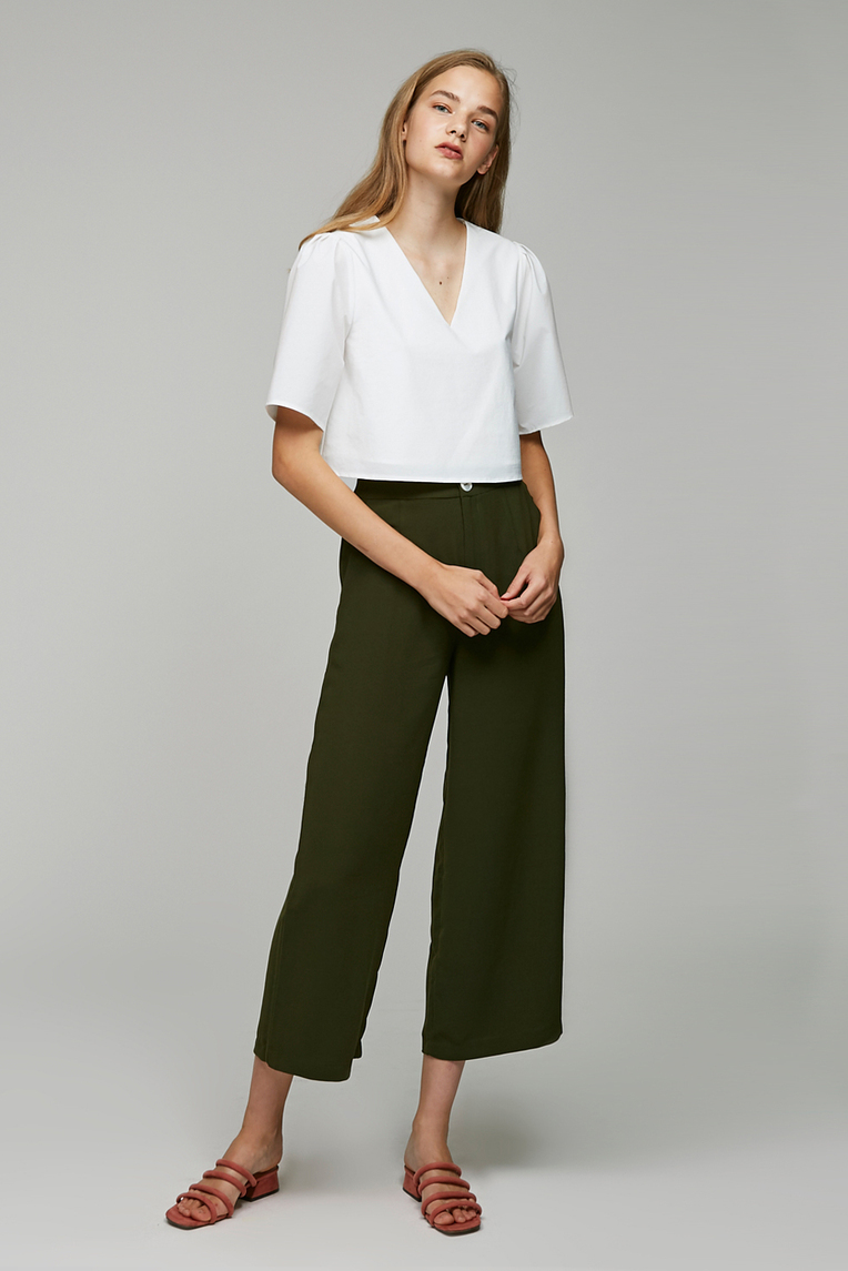 Relaxed High-Waisted Pants
