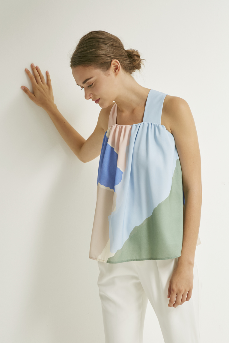 Harbour V-Back Tent Top