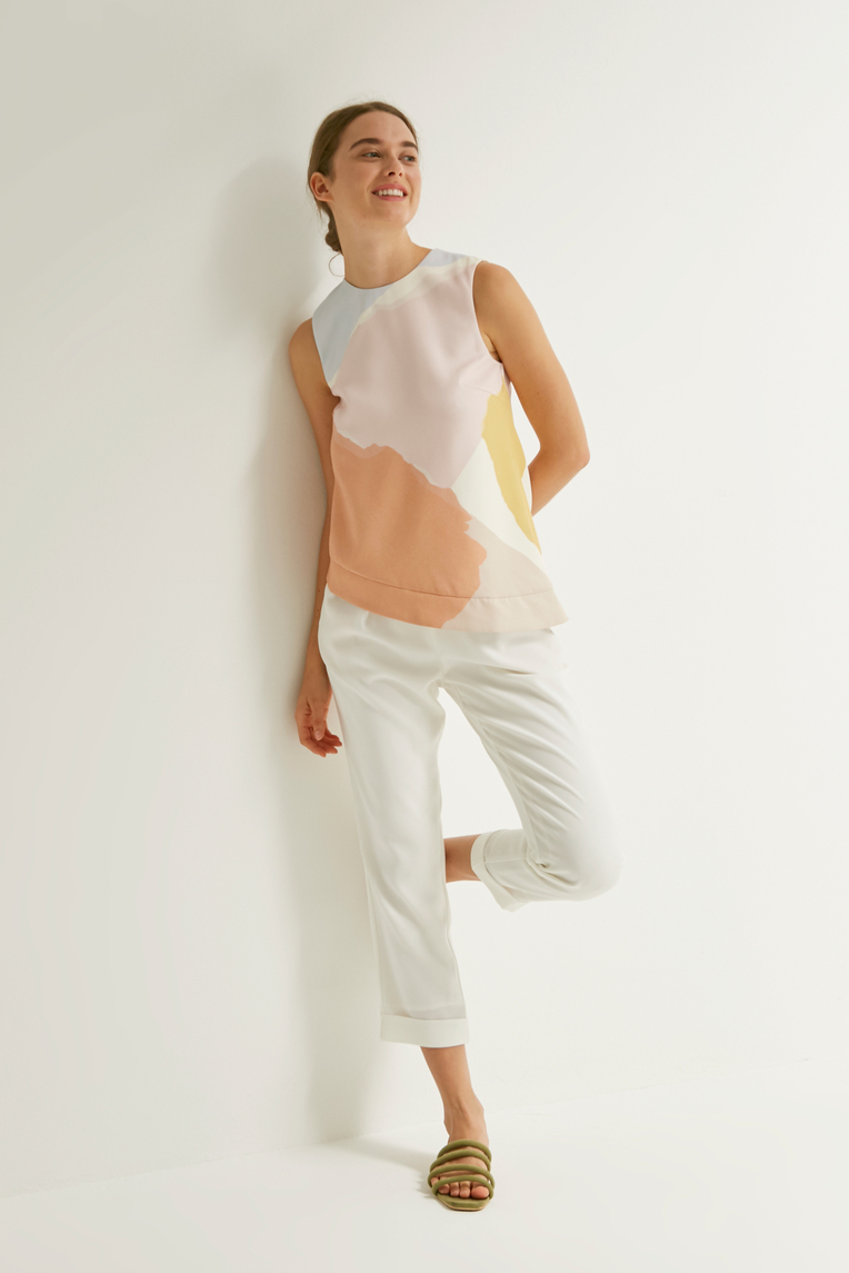 Harbour Curve Hem Top